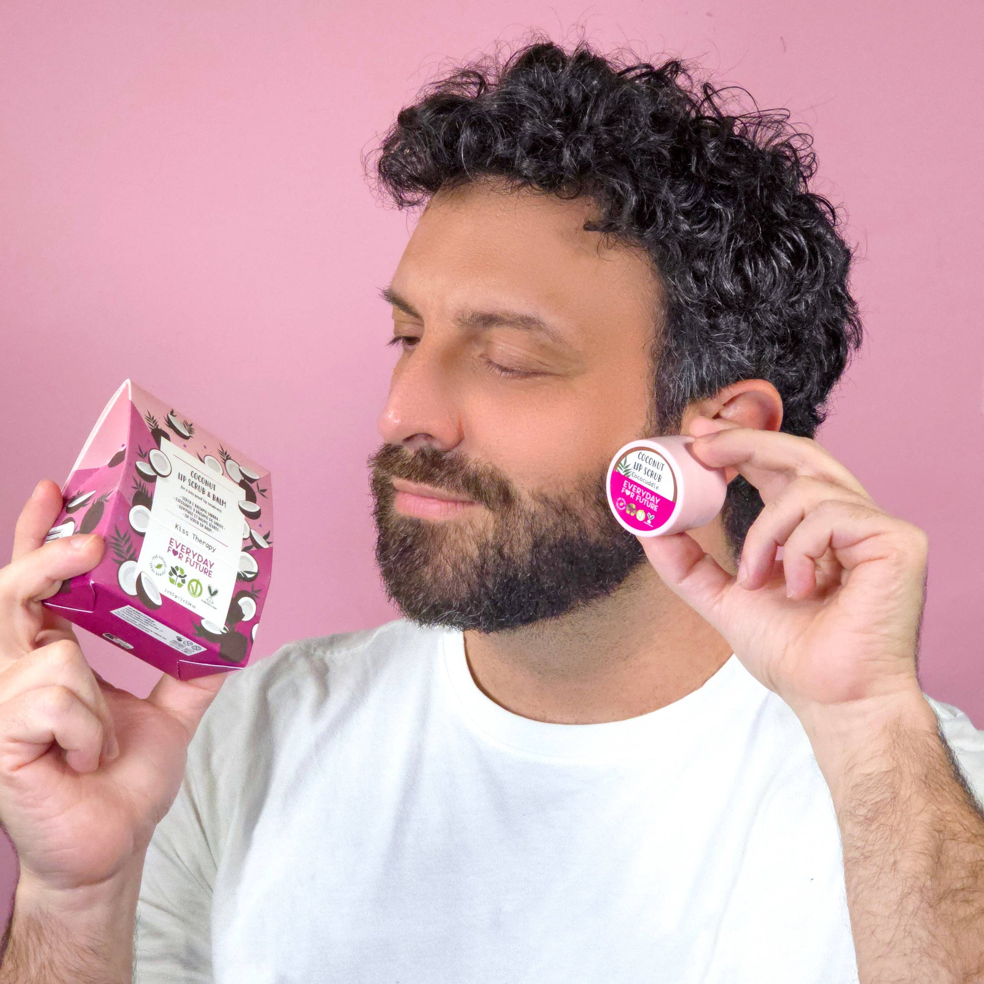 Villem Coconut huulehoolduskomplekt – huulekoorija ja huulepalsam Everyday For Future