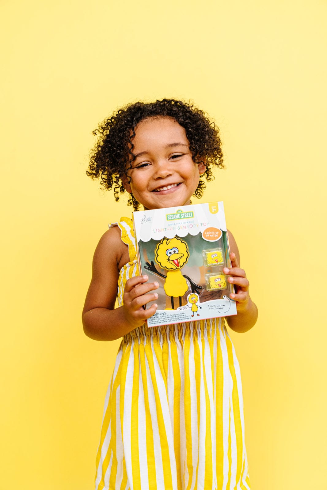 Villem Glo Pals vannitegelane koos valguskuubikutega – Big Bird Glo Pals