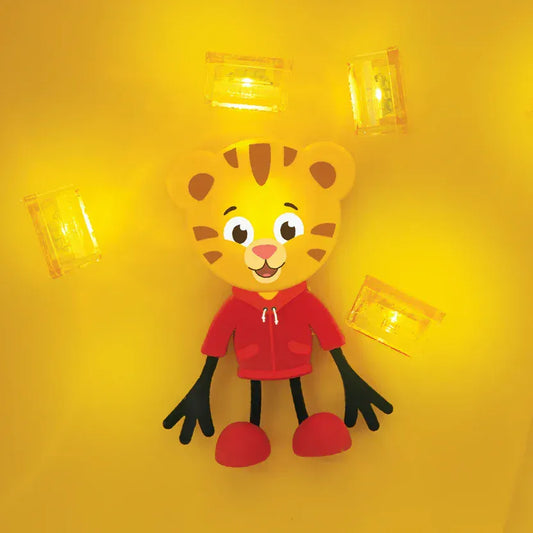 Villem Glo Pals vannitegelane koos valguskuubikutega – Daniel Tiger Glo Pals
