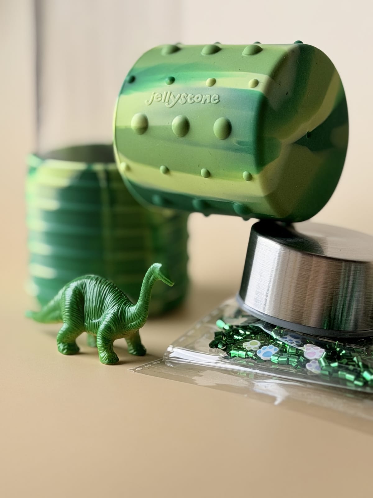 Villem Jellystone sensoorne Dino DIY rahupudel Jellystone