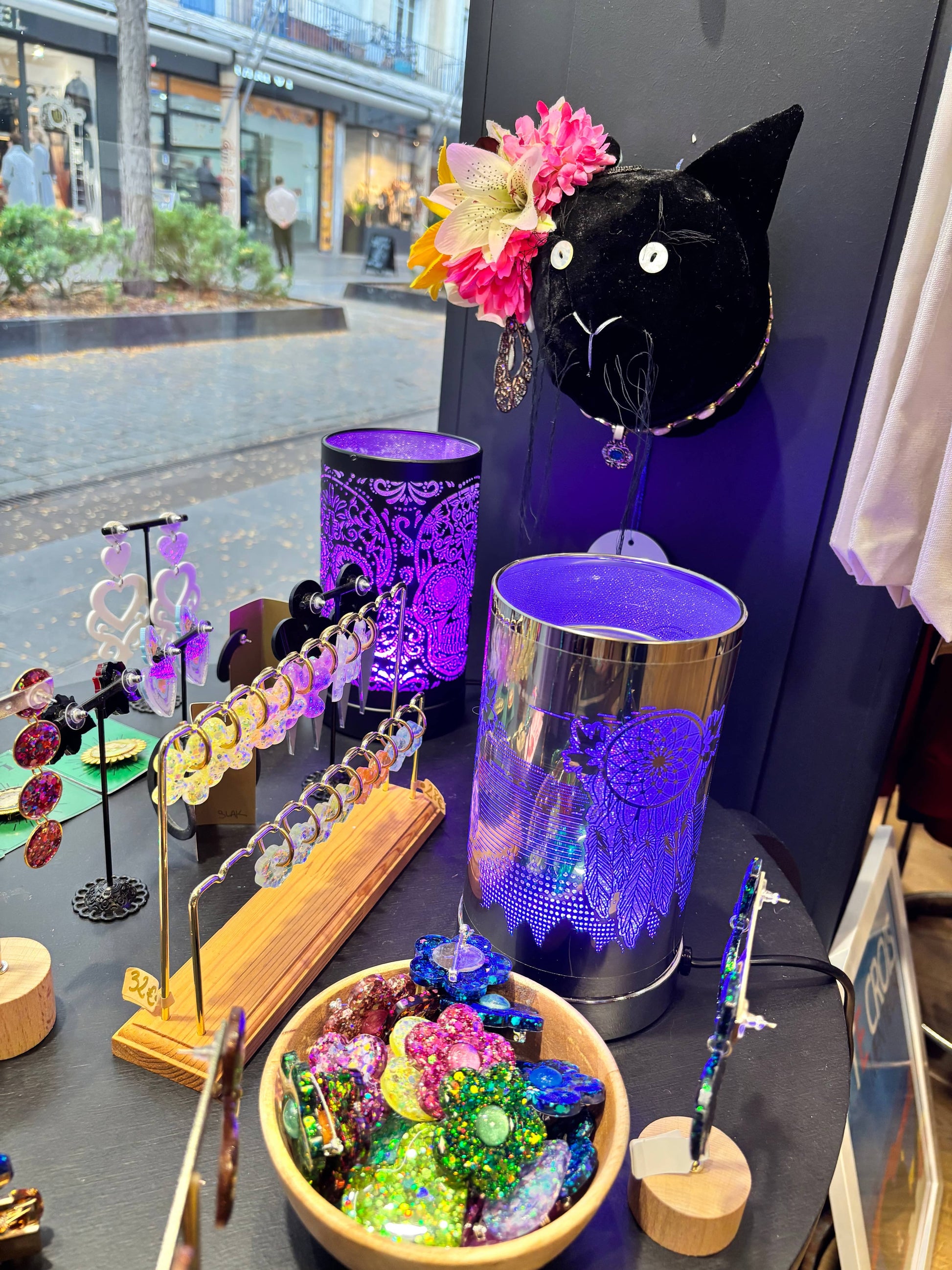 Villem Skull Head LED Fragrance Diffuser Luxarom