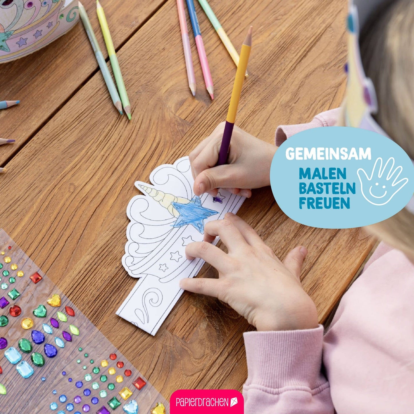 Villem Paberist kroonide meisterdamise loovkomplekt „Müütilised olendid“, 8 tk Papierdrachen