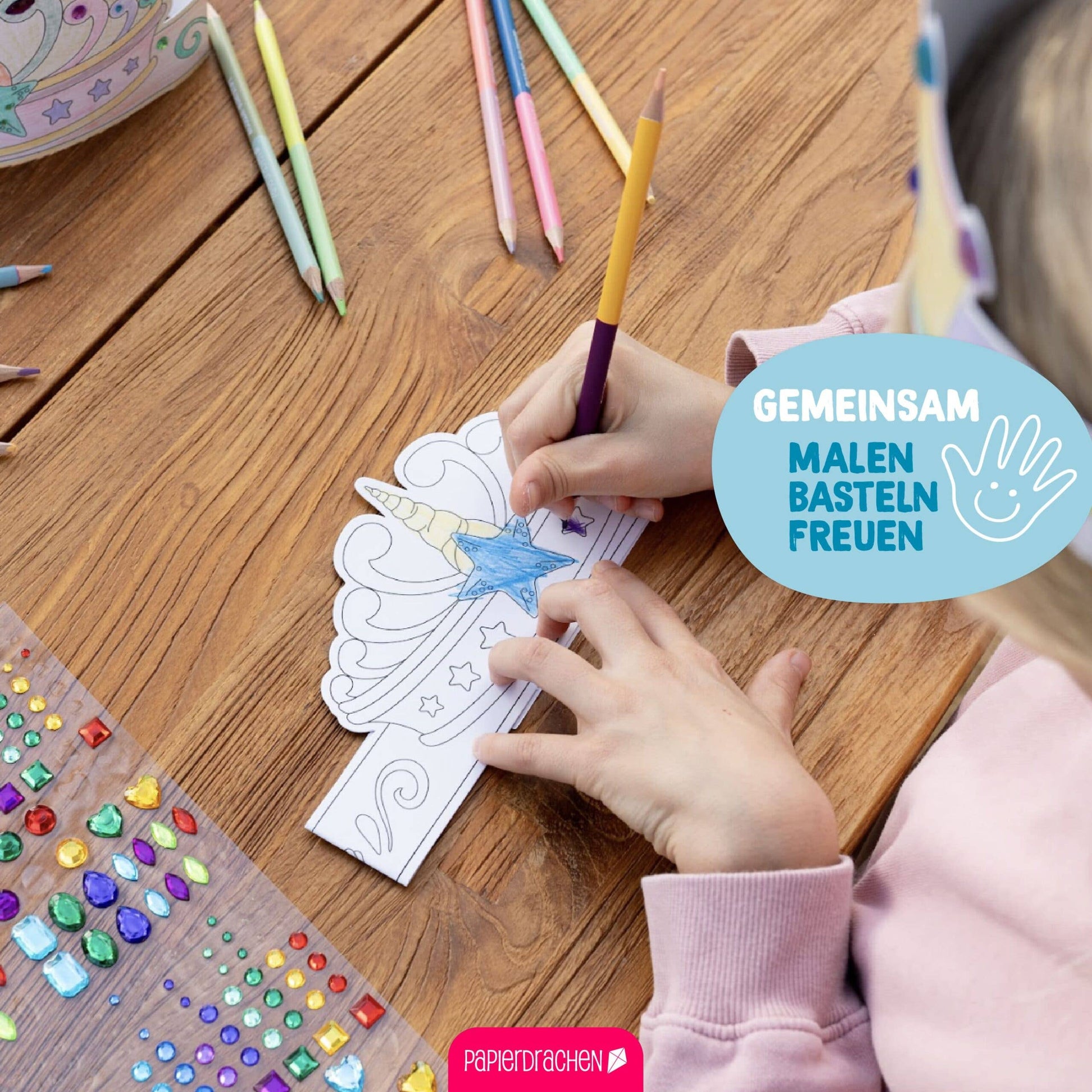 Villem Paberist kroonide meisterdamise loovkomplekt „Müütilised olendid“, 8 tk Papierdrachen