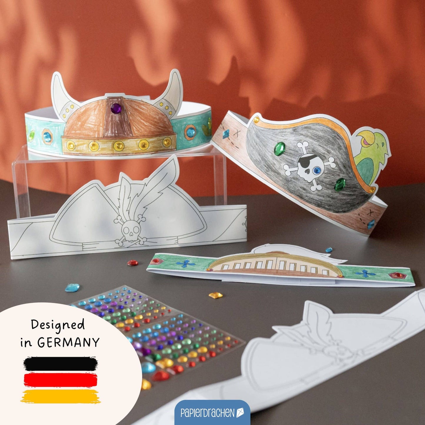 Villem Paberist kroonide meisterdamise loovkomplekt „Seikluslikud kangelased“, 8 tk Papierdrachen