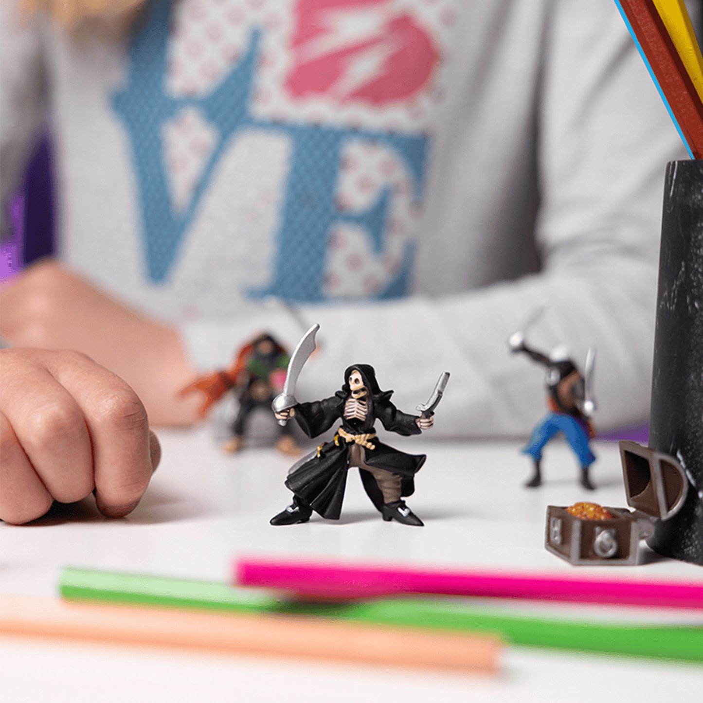 Villem Mini Plus Pirates & Corsairs Figurines, 12 Pieces Papo
