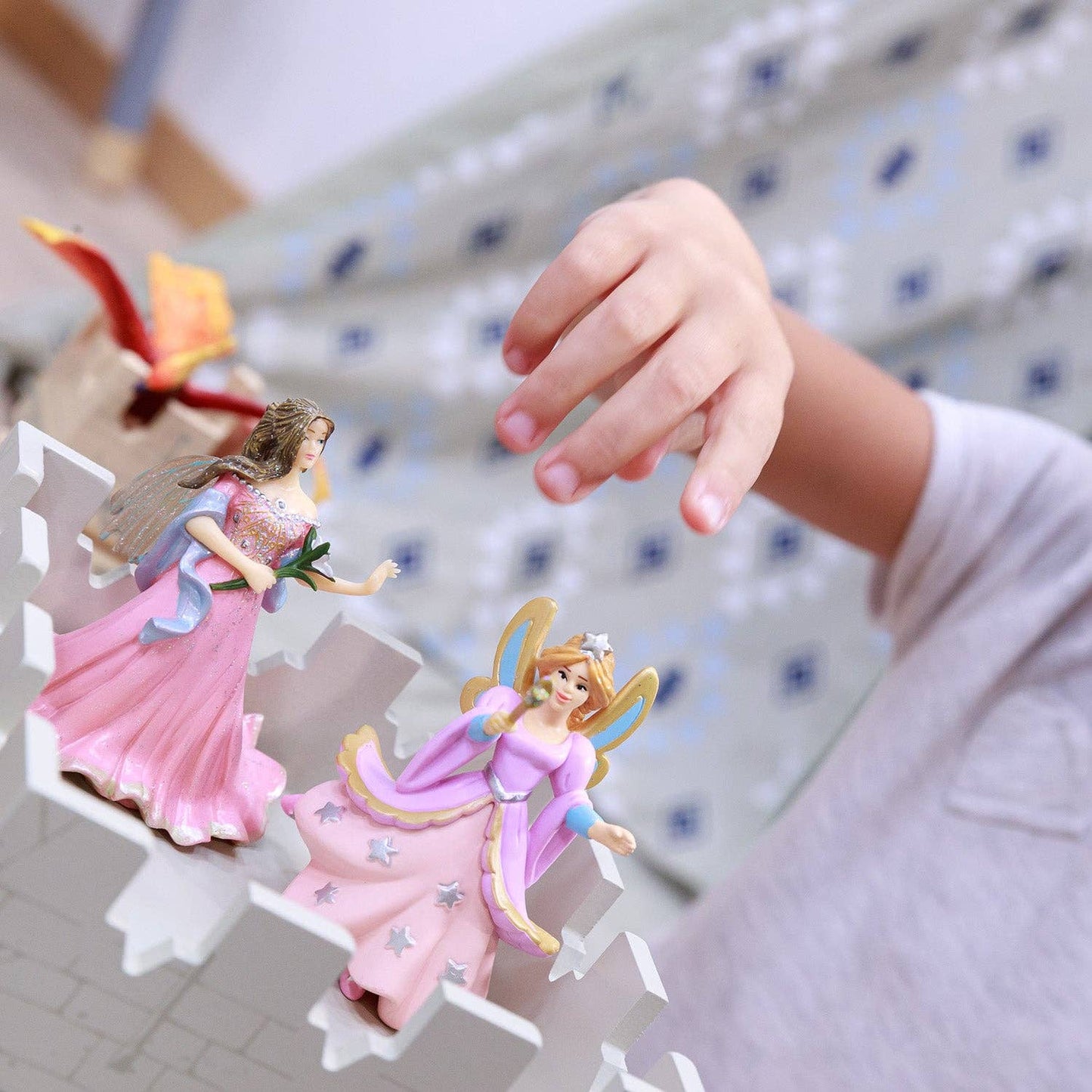 Villem Pink Elf Figurine with Lily Papo
