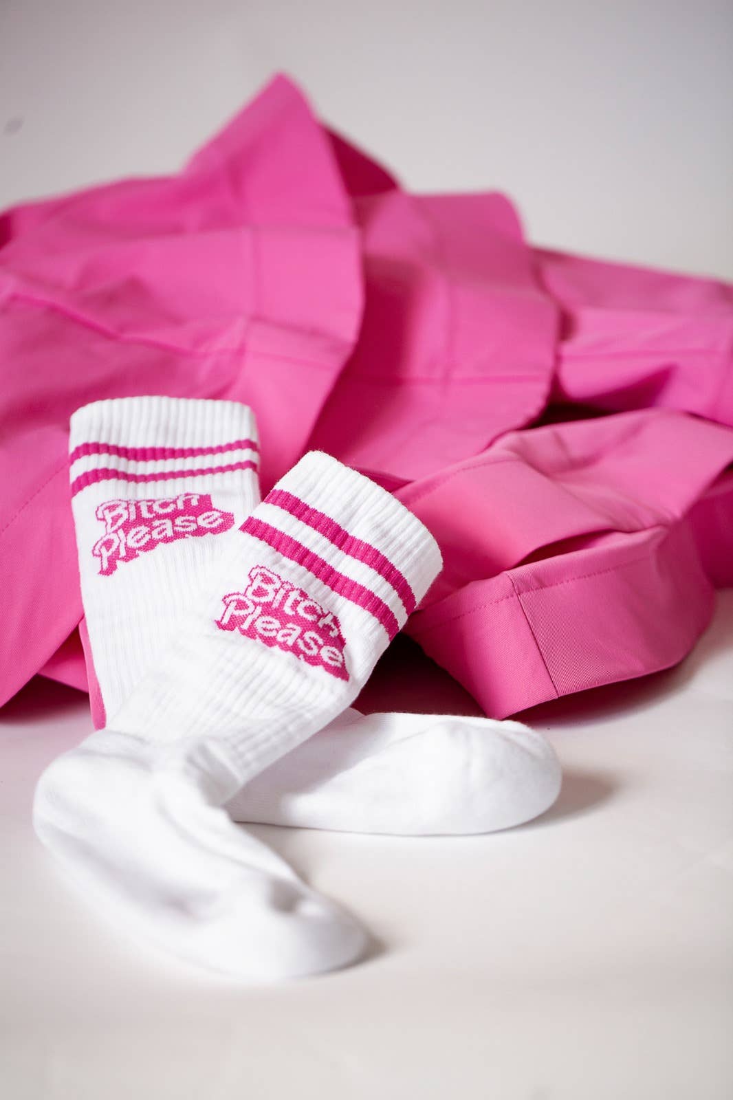 Villem Pehmed spordisokid BITCH PLEASE PEGADA SOCKS
