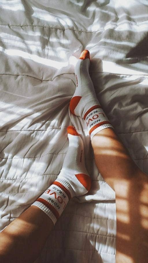 Villem Pehmed spordisokid MORE LOVE PLEASE PEGADA SOCKS