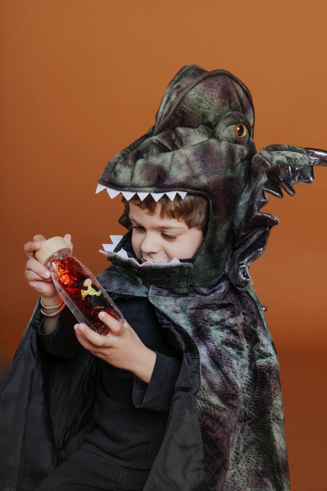 Villem Petit Boum sensoorne pudel – T-Rex Petit Boum