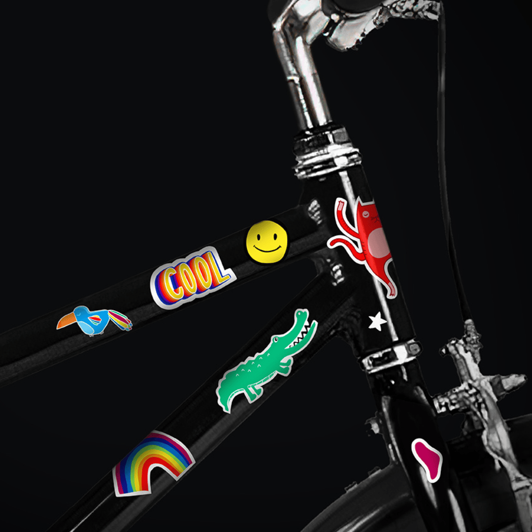 Villem Retropeegeldavad turvakleebised kiivrile ja rattale Food RAINETTE