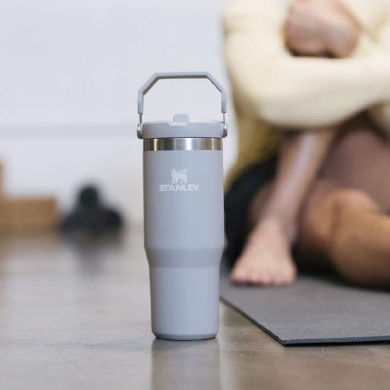 Villem Stanley joogipudel IceFlow Flip Straw 0,89L – Ash Stanley