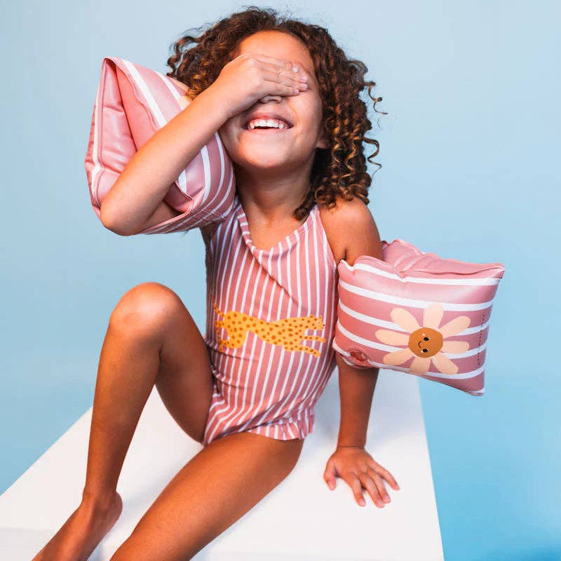 Villem Swimsuit Girls - Red/White Striped - Daisy Flower: 122/128 Swim Essentials