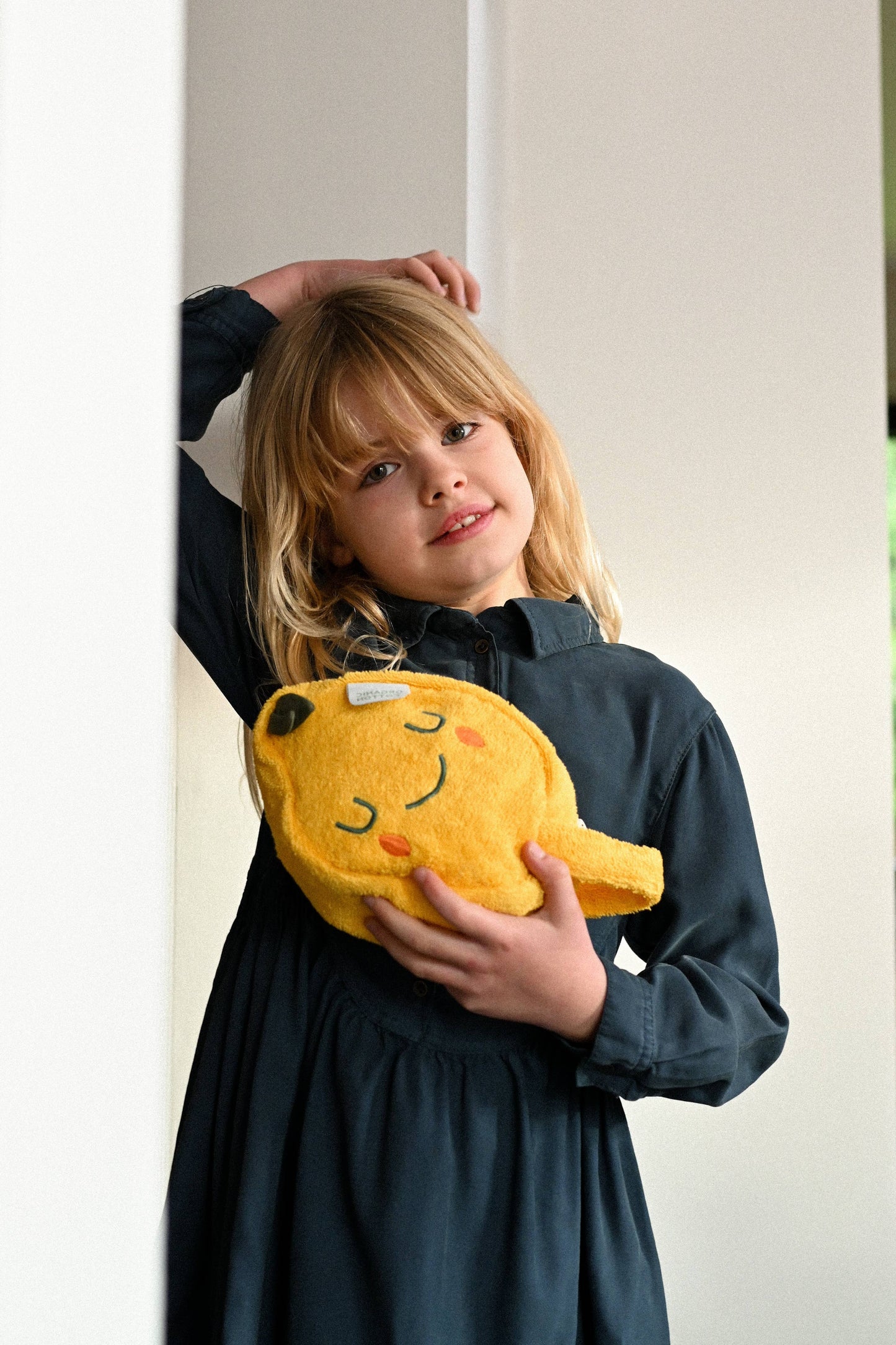 Villem Fruit shaped Toiletry Bag Pedro Pear the cotton cloud