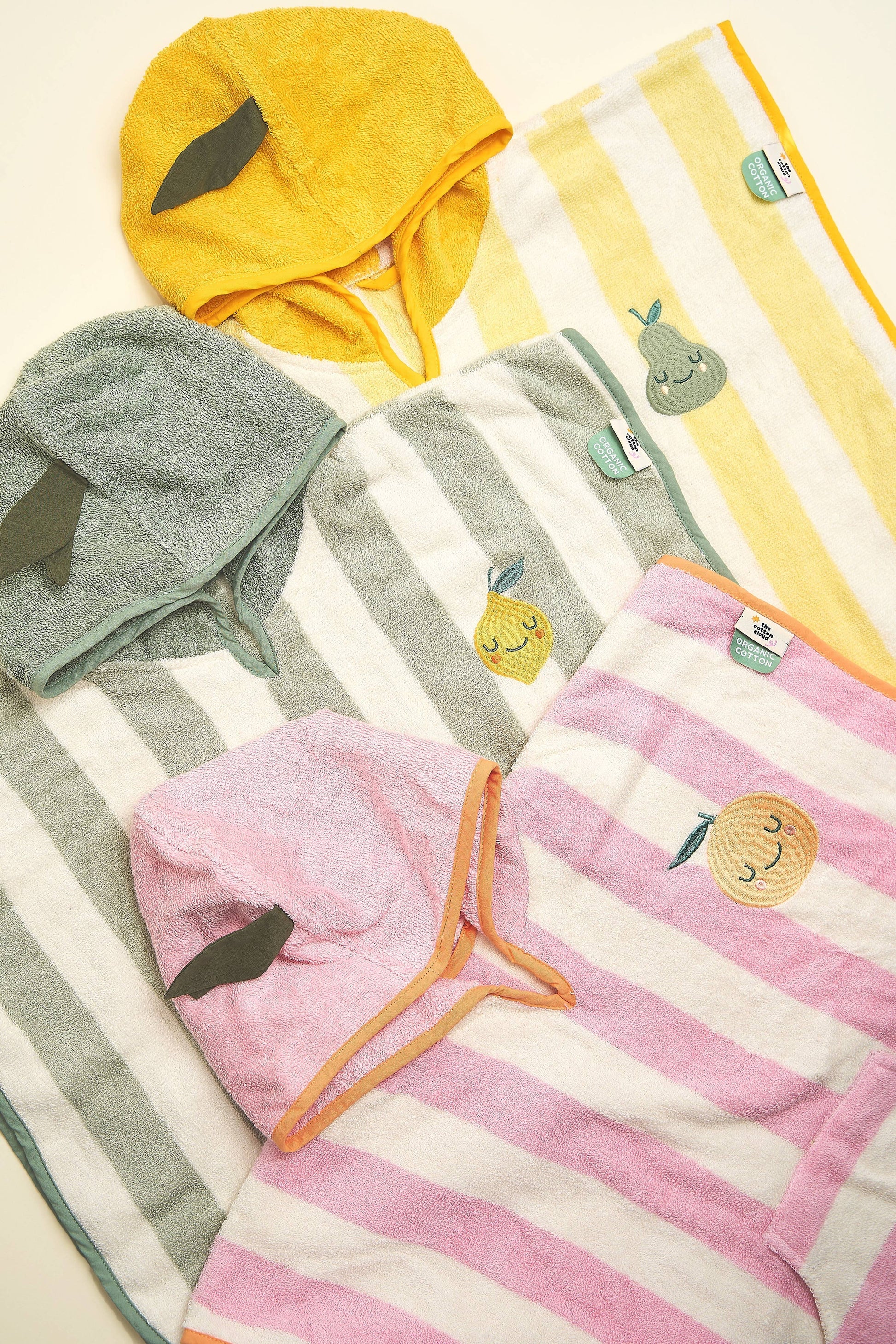 Villem Hooded Poncho Lola Lemon the cotton cloud