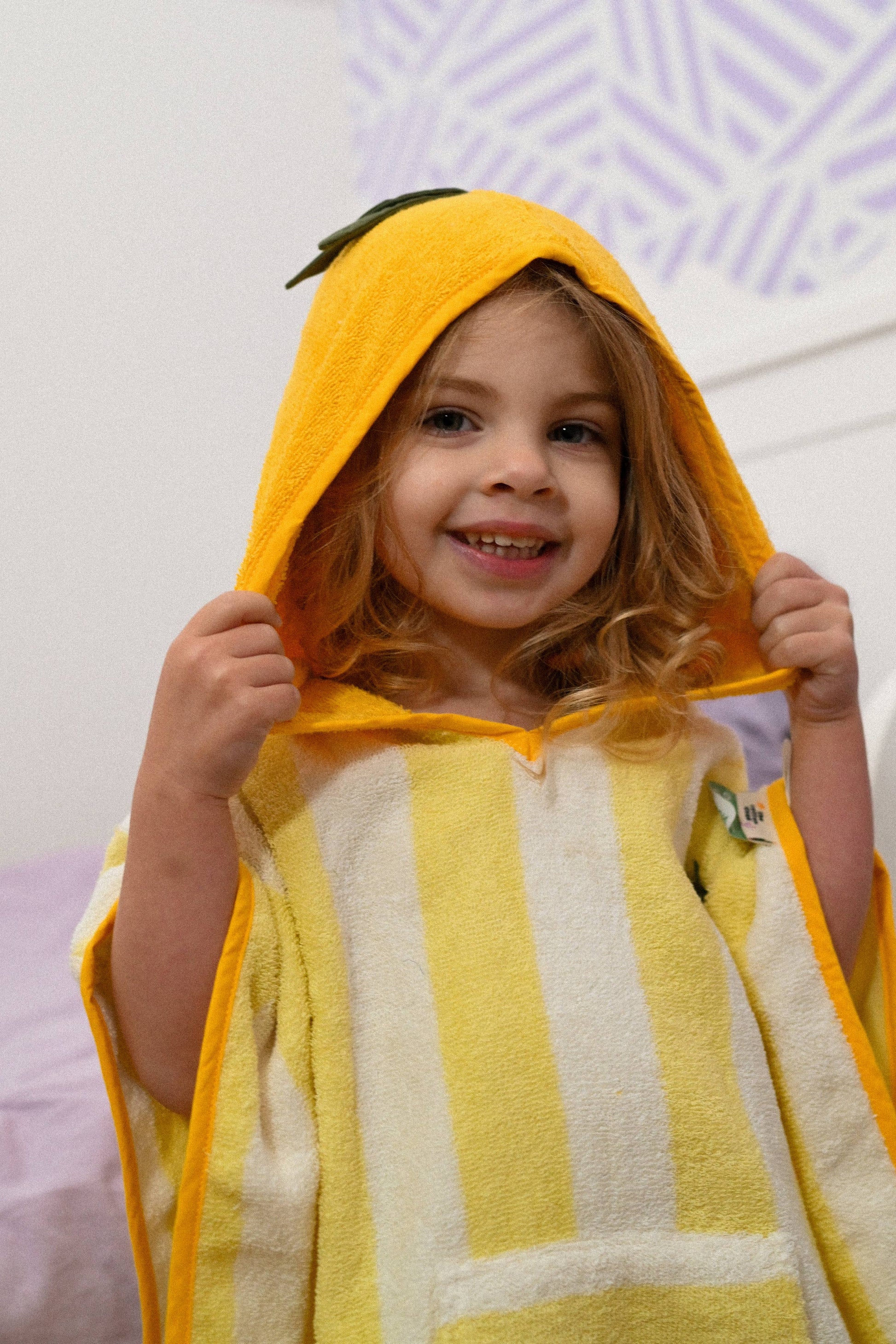 Villem Hooded Poncho Pedro Pear the cotton cloud