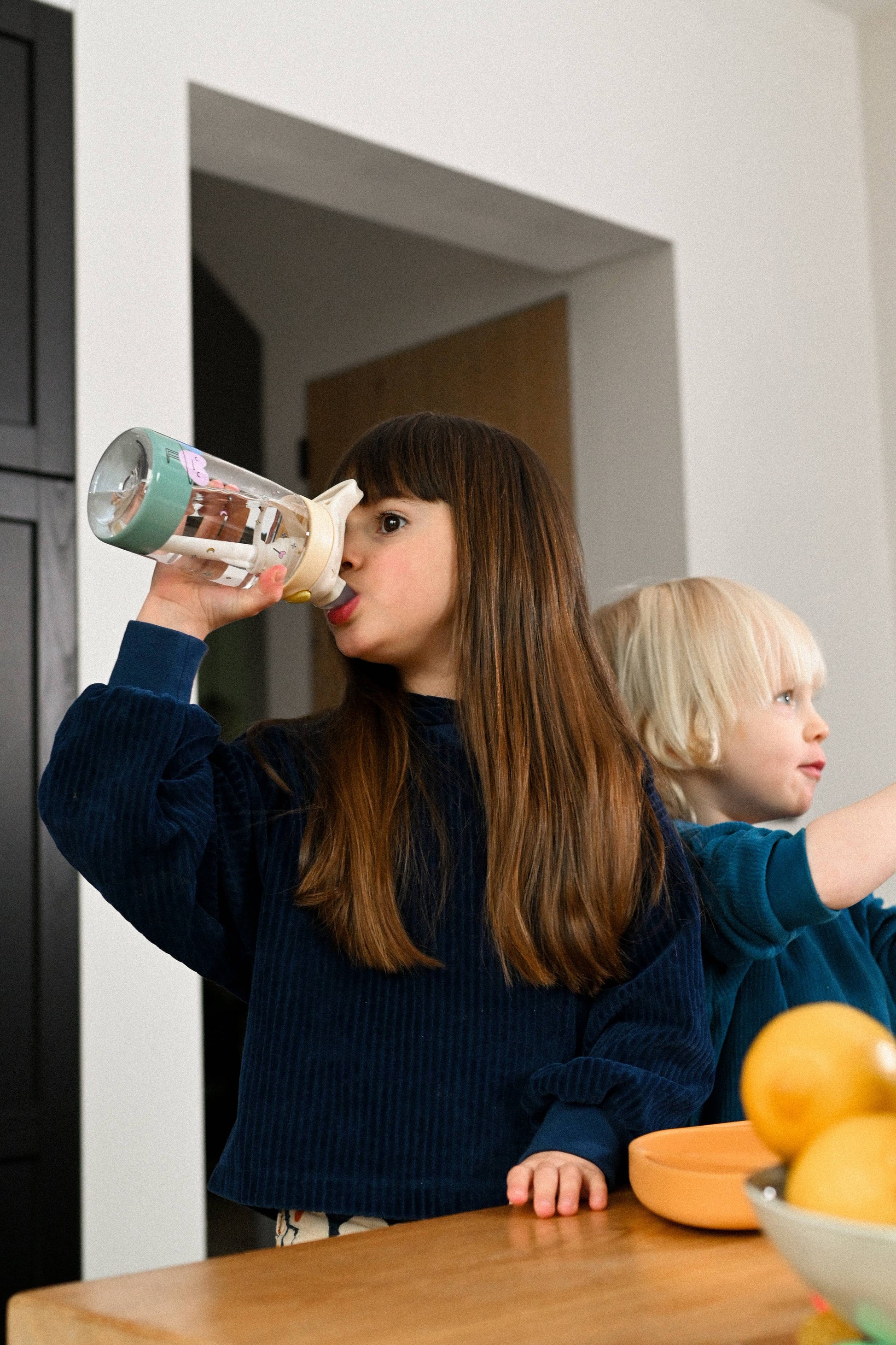 Villem Tritan Kids Water Bottle Meowtiful Cats the cotton cloud