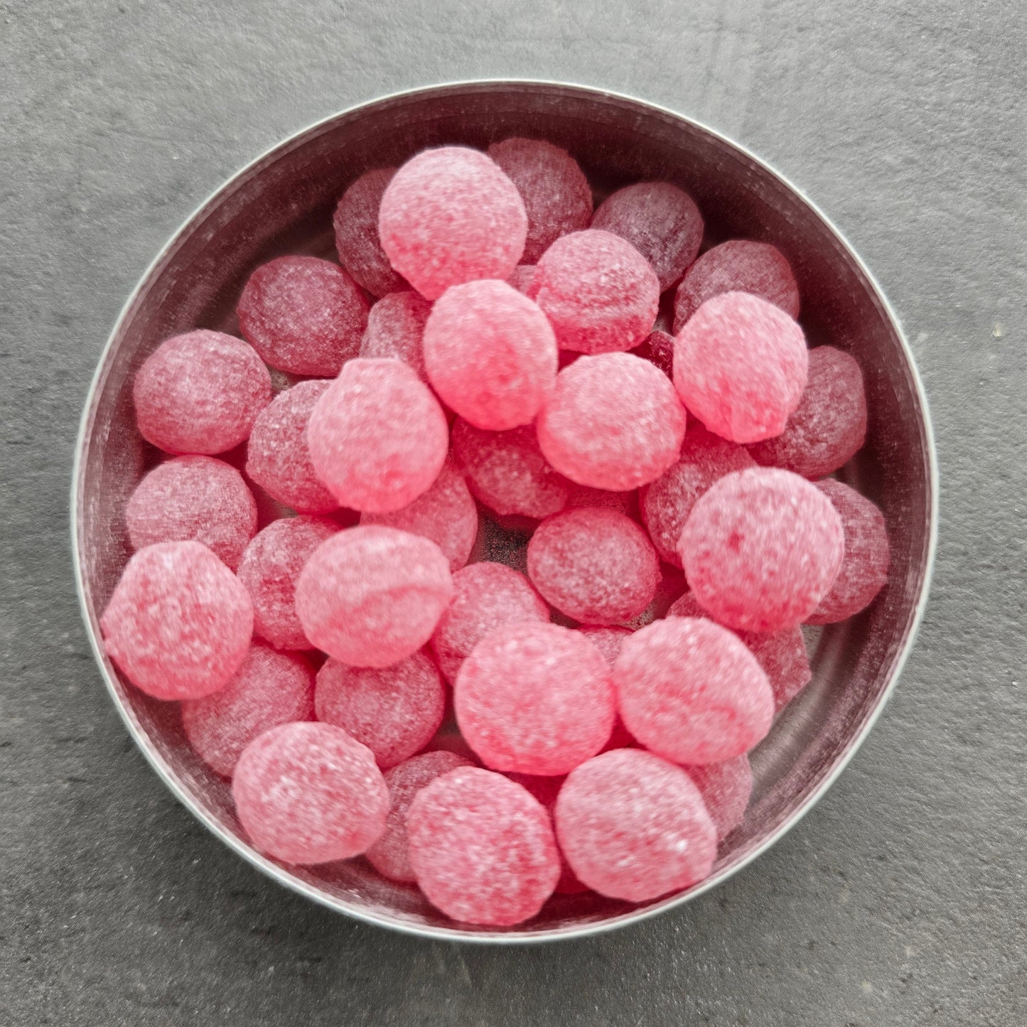 Villem Villem Candy Flip – Maasika karamellkommid 50 g Villem
