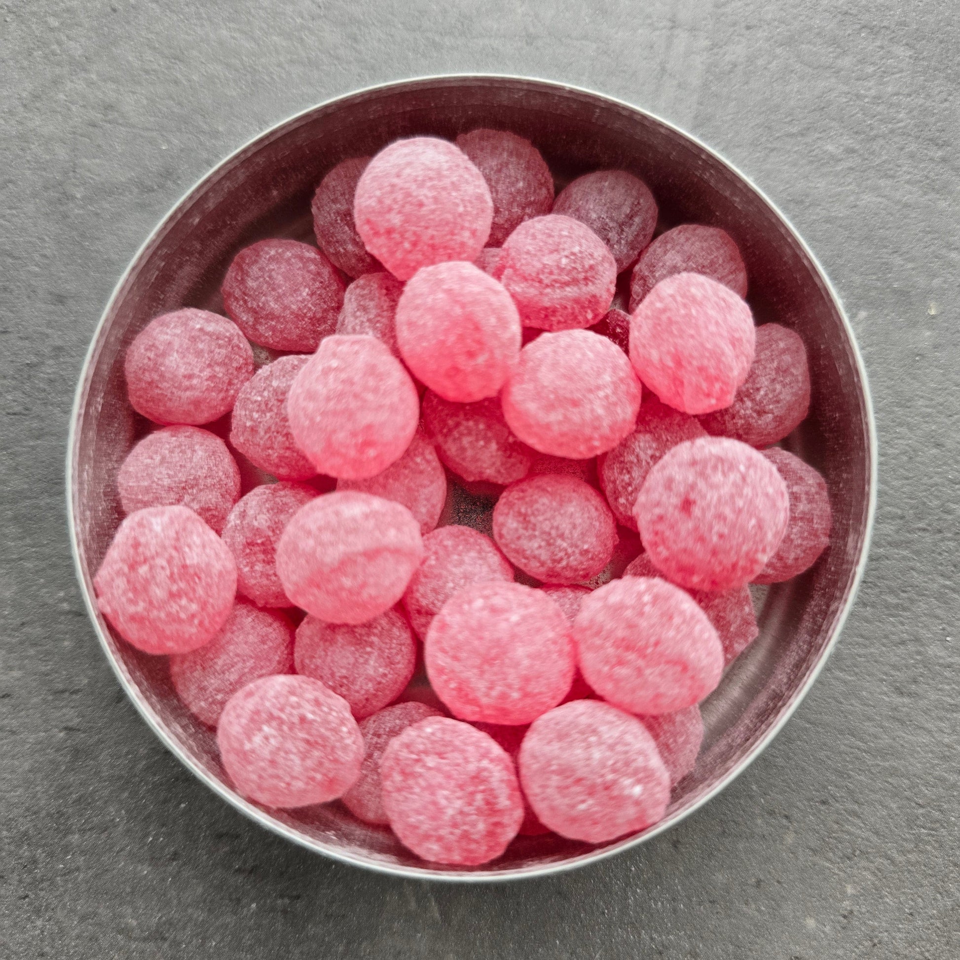 Villem Villem Candy Flip – Maasika karamellkommid 50 g Villem