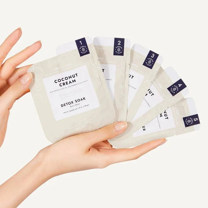 Villem Pedi In a Box – Pedi in a Box O2 Fizz Coconut Cream 5in1 jalahoolitus VOESH